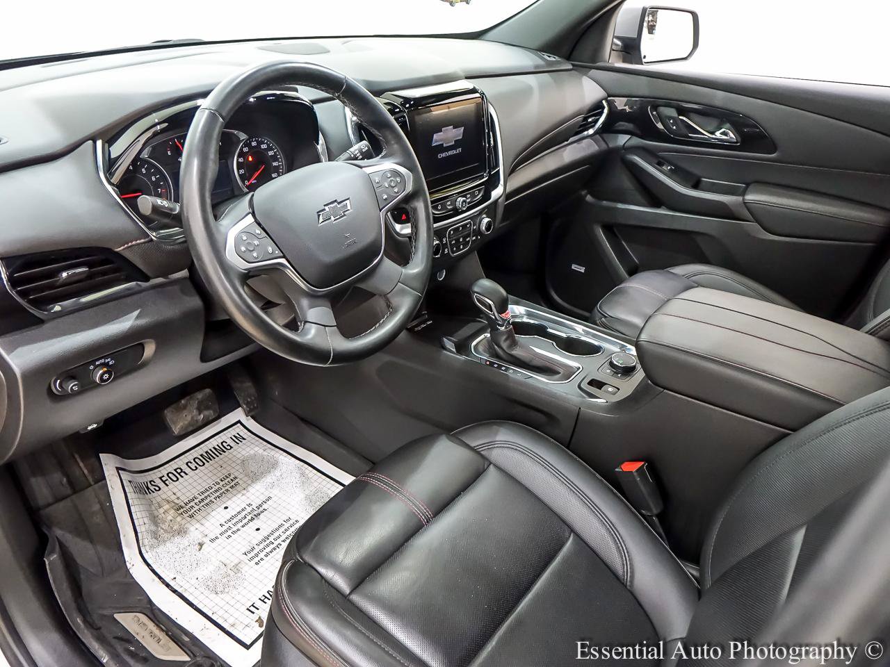 Used 2023 Chevrolet Traverse RS w/ LPO, Floor Liner Package AWD/4WD image 14