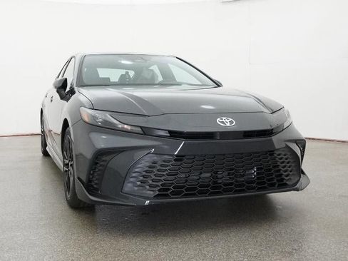New 2026 Toyota Camry SE image 30