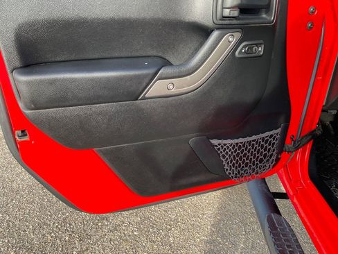 Used 2016 Jeep Wrangler Sport w/ Quick Order Package 24S image 12