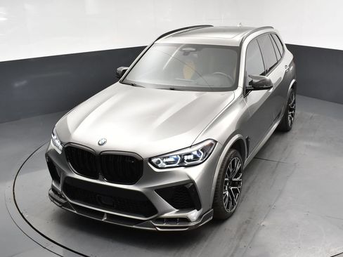Used 2021 BMW X5 M AWD/4WD image 28