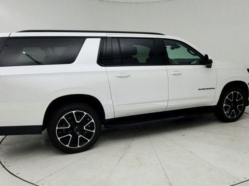 Certified 2025 Chevrolet Suburban RST w/ Comfort Package RWD image 10