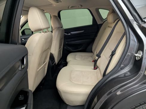 Used 2017 MAZDA CX-5 Touring w/ Preferred Equipment Package image 11