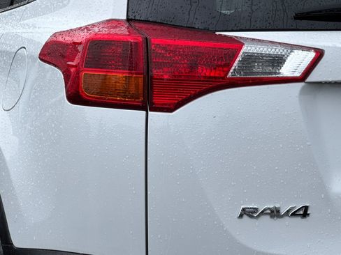 Used 2015 Toyota RAV4 XLE image 13