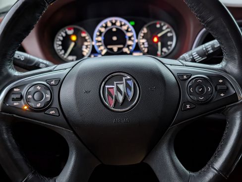 Used 2020 Buick Enclave Avenir w/ Avenir Technology Package image 24