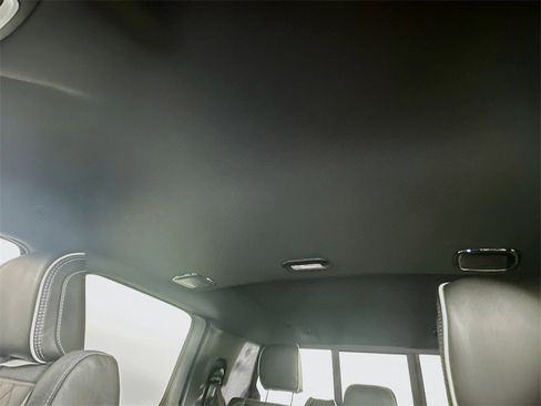 New 2026 RAM 2500 Limited w/ Towing Technology Group image 14