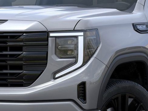 New 2026 GMC Sierra 1500 Elevation image 12