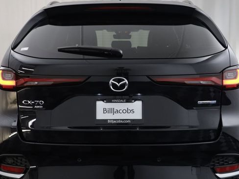 Used 2025 MAZDA CX-70 Plug-In Hybrid w/ Premium Plus AWD/4WD image 18