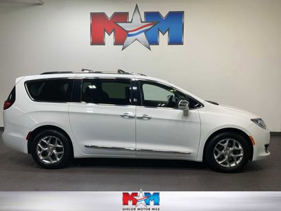 Used 2018 Chrysler Pacifica Limited