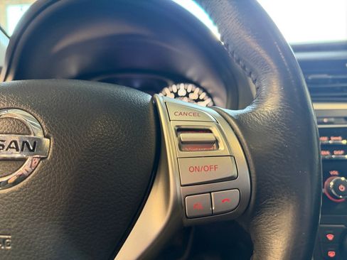 Used 2017 Nissan Altima 2.5 SV FWD image 23