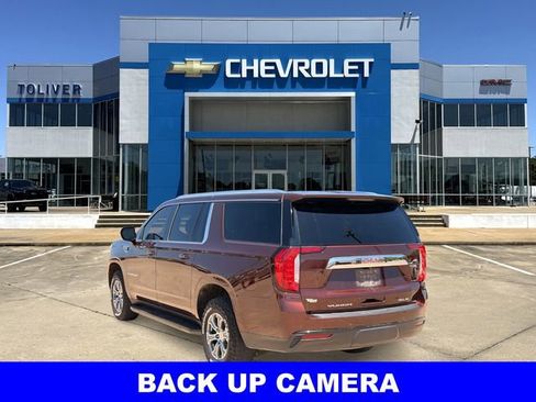 Used 2022 GMC Yukon XL SLE AWD/4WD image 6