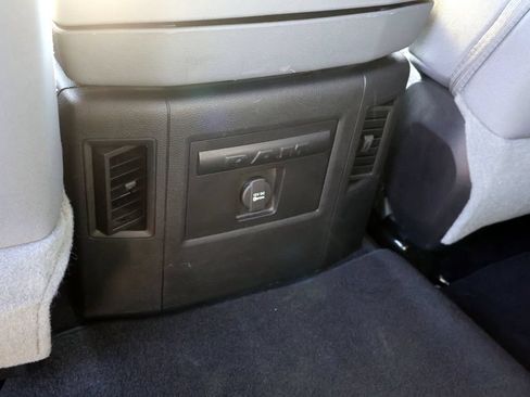 Used 2016 RAM 1500 Lone Star RWD image 15