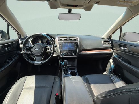 Used 2019 Subaru Outback 2.5i Limited AWD/4WD image 9