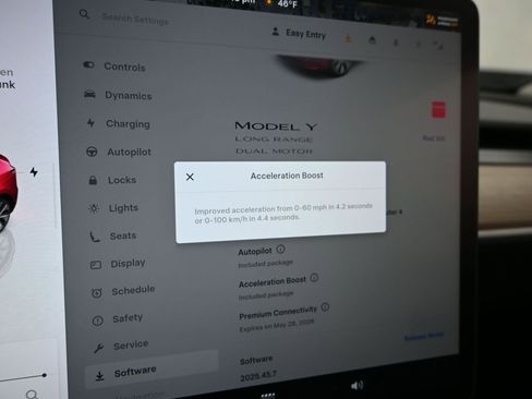 Used 2024 Tesla Model Y Long Range image 24