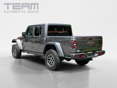 New 2025 Jeep Gladiator Rubicon image 5