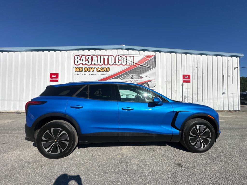 Used 2024 Chevrolet Blazer EV LT AWD/4WD image 9