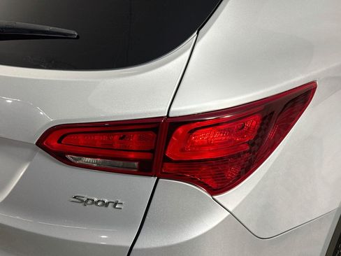 Used 2018 Hyundai Santa Fe Sport w/ 2.4L Value Package 02 FWD image 34