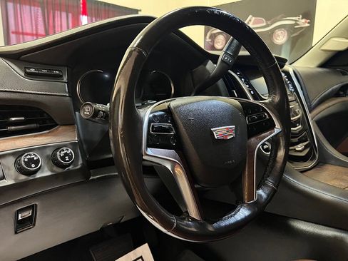 Used 2018 Cadillac Escalade ESV Premium Luxury AWD/4WD image 13