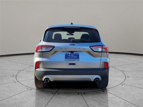 Certified 2022 Ford Escape SE image 11