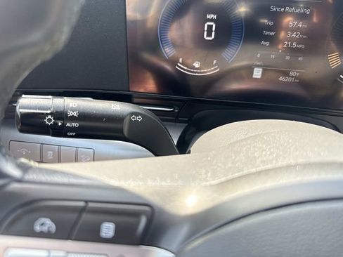 Certified 2024 Hyundai Kona SEL AWD/4WD image 30