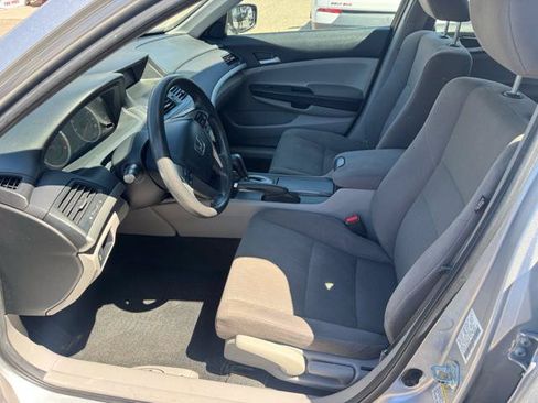 Used 2012 Honda Accord LX image 6