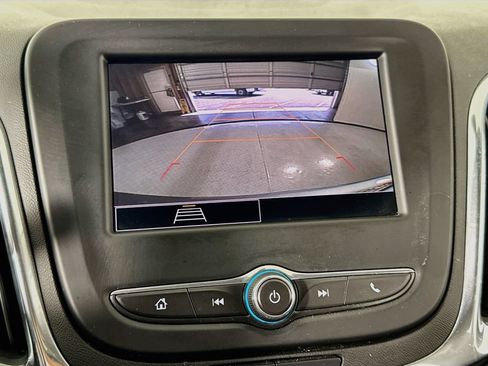 Used 2023 Chevrolet Equinox LT AWD/4WD image 29