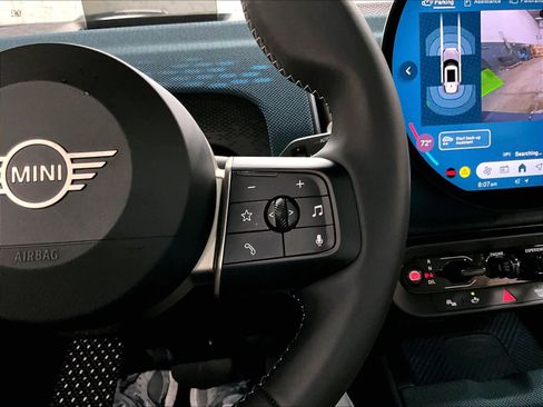 Certified 2025 MINI Cooper Countryman S image 21