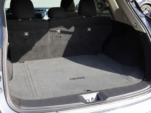Used 2019 Nissan Murano S image 13
