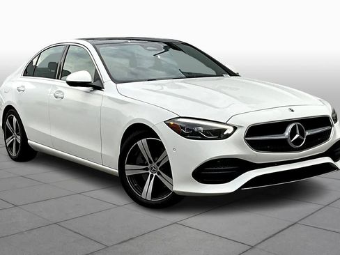 Used 2025 Mercedes-Benz C 300 4MATIC Sedan image 2
