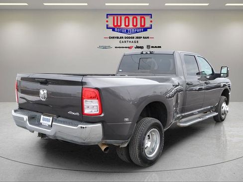 Used 2024 RAM 3500 Tradesman w/ Chrome Appearance Group image 3