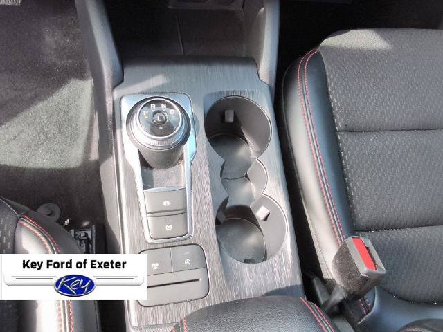 Certified 2025 Ford Escape ST-Line AWD/4WD image 34