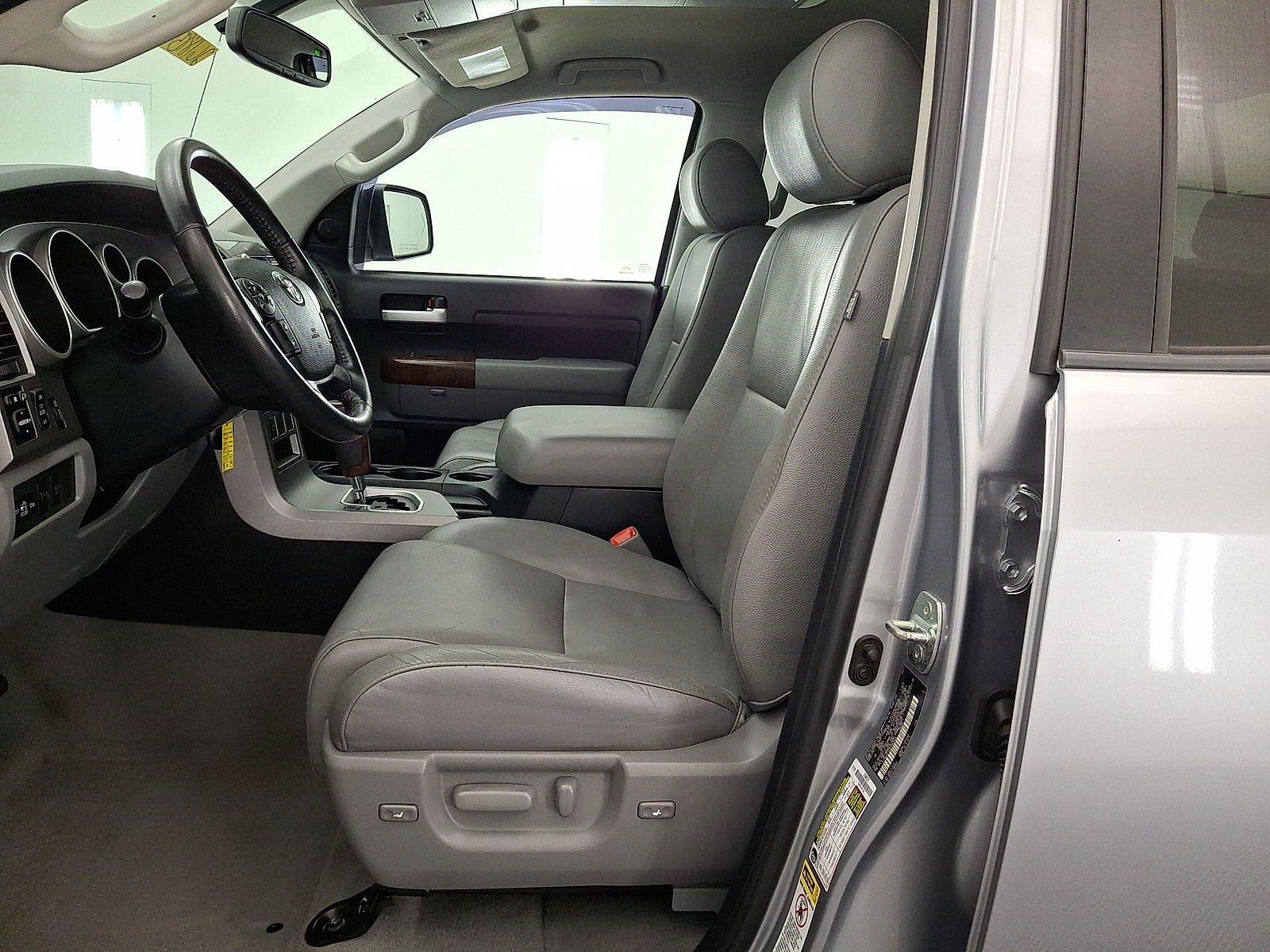 Used 2011 Toyota Tundra Limited w/ TRD Off-Road Pkg AWD/4WD image 3