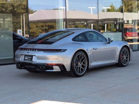 Used 2024 Porsche 911 Carrera S image 9