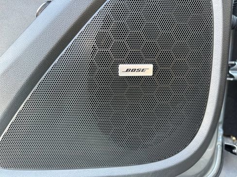 Used 2023 Chevrolet Traverse RS w/ LPO, Floor Liner Package AWD/4WD image 35