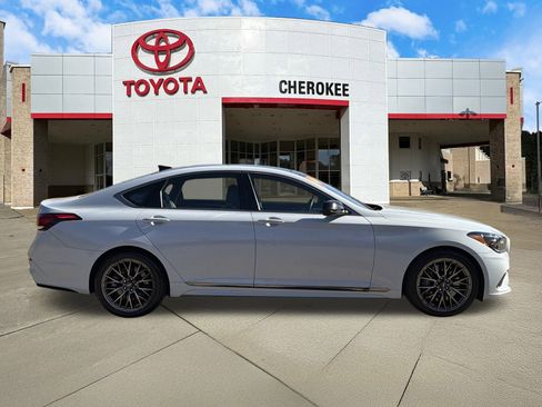 Used 2018 Genesis G80 3.3T Sport image 4