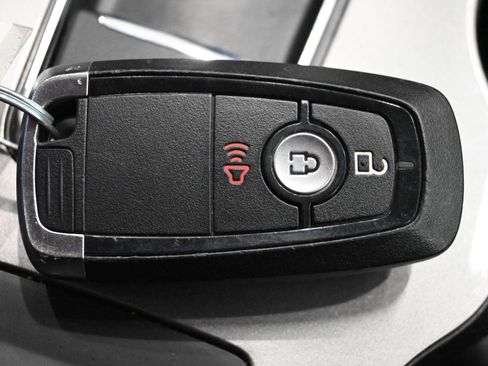 Certified 2023 Ford Edge SEL image 26