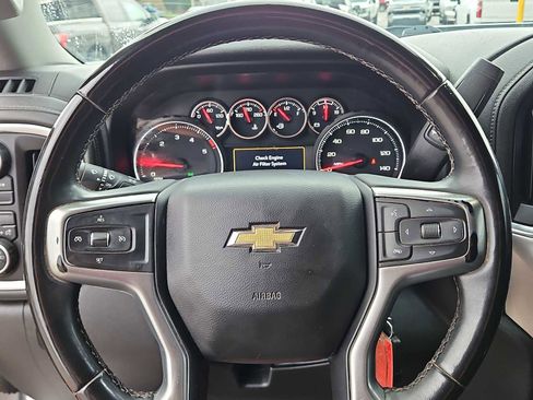 Used 2023 Chevrolet Silverado 2500 LT AWD/4WD image 19