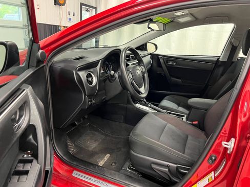 Used 2017 Toyota Corolla LE w/ Body Protection Package FWD image 7