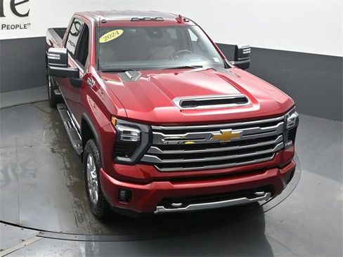 Used 2024 Chevrolet Silverado 2500 High Country w/ High Country Premium Package image 57