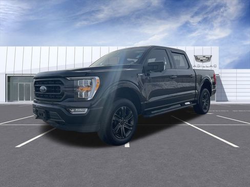 Used 2021 Ford F150 XLT w/ Equipment Group 302A High image 4