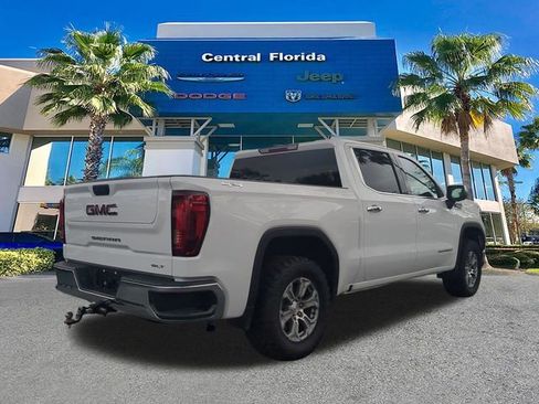 Used 2024 GMC Sierra 1500 SLT AWD/4WD image 5