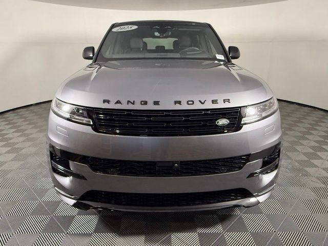 Used 2025 Land Rover Range Rover Sport Dynamic SE AWD/4WD image 10