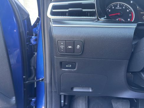 Used 2023 Kia K5 GT image 16