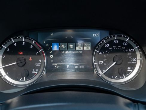 Used 2024 Toyota Highlander XSE image 21