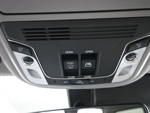 Used 2023 Honda Ridgeline RTL image 19