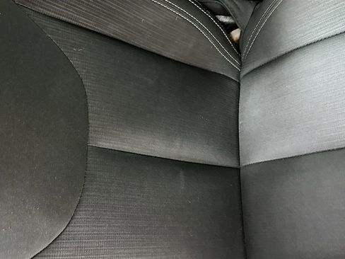 Used 2016 Jeep Wrangler Unlimited Rubicon w/ Connectivity Group image 17