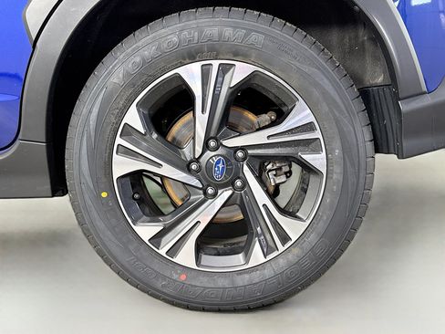 Used 2024 Subaru Crosstrek 2.0i Premium AWD/4WD image 33