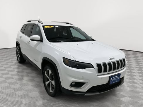 Used 2019 Jeep Cherokee Limited w/ Luxury Group AWD/4WD image 6