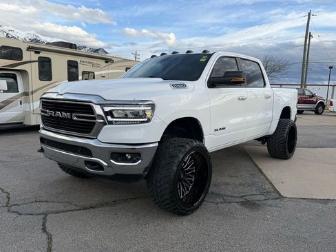 Used 2019 RAM 1500 Big Horn image 2