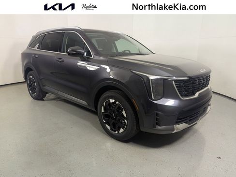 New 2026 Kia Sorento S w/ S Panoramic Sunroof Package image 1