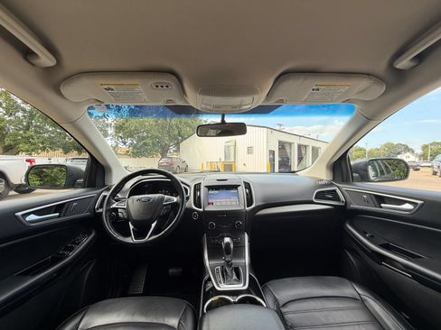 Used 2017 Ford Edge SEL w/ Equipment Group 201A FWD image 26